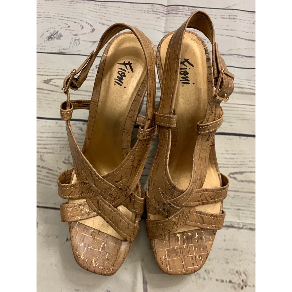 Fioni Gold Flecked Wedge Sandals